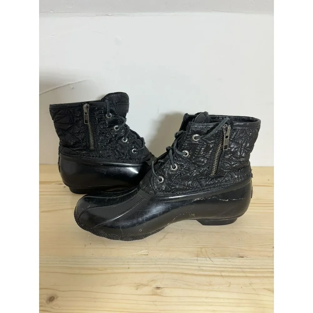 Sperry Saltwater Quilted‎ Duck Boot Women's Size 9 Black U11